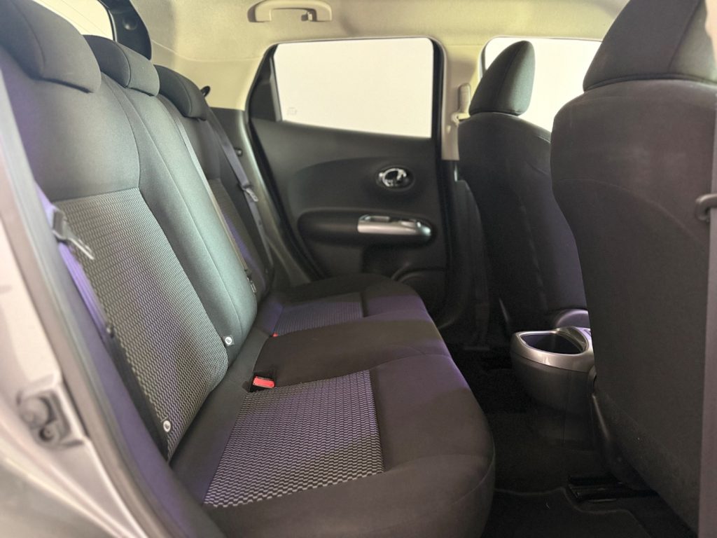 NISSAN Juke 1.6 CVT Acenta - 10