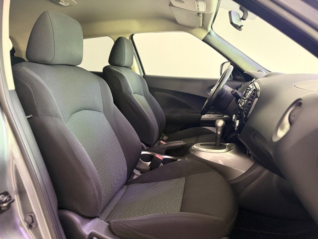 NISSAN Juke 1.6 CVT Acenta - 11