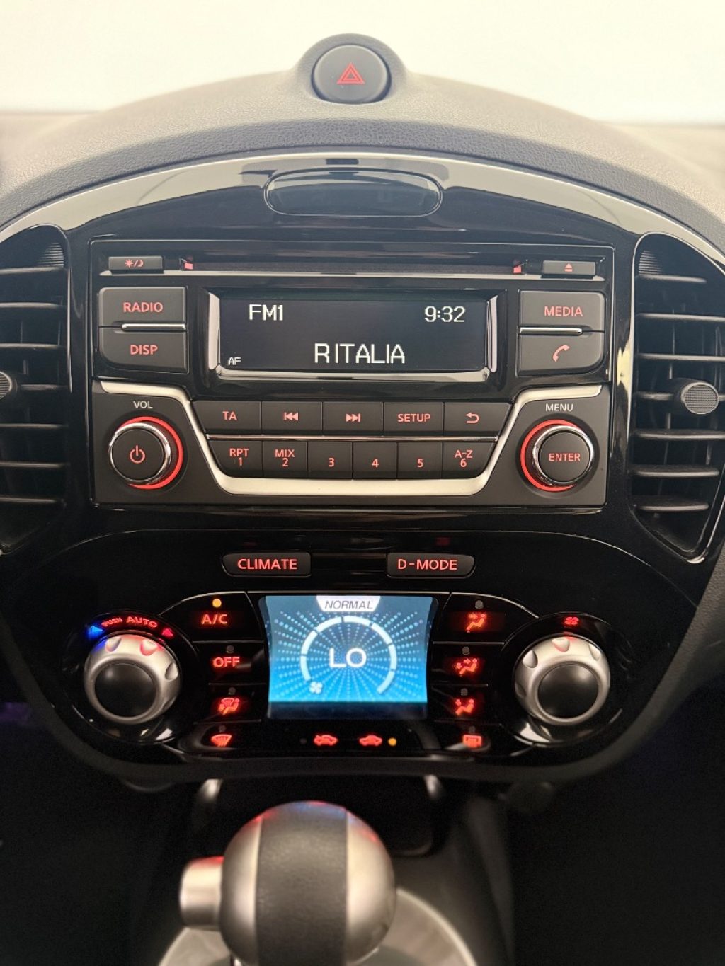 NISSAN Juke 1.6 CVT Acenta - 16