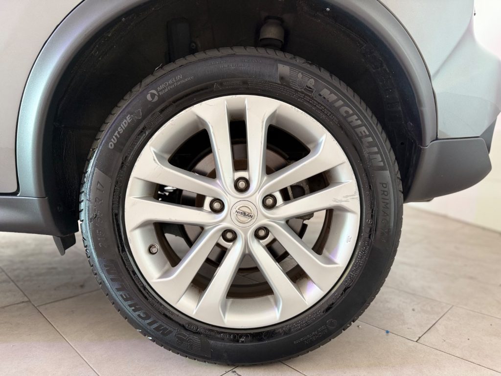 NISSAN Juke 1.6 CVT Acenta - 19