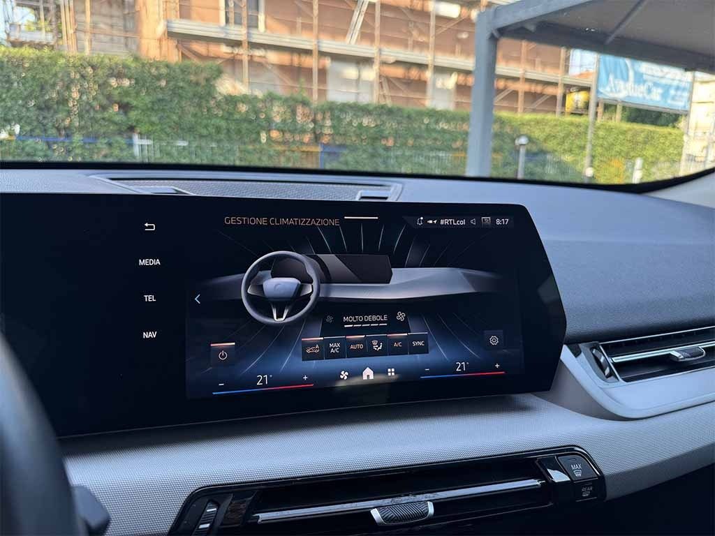 BMW X1 sdrive 18i TELECAMERA CARPLAY PREZZO REALE IVA ESP - 21