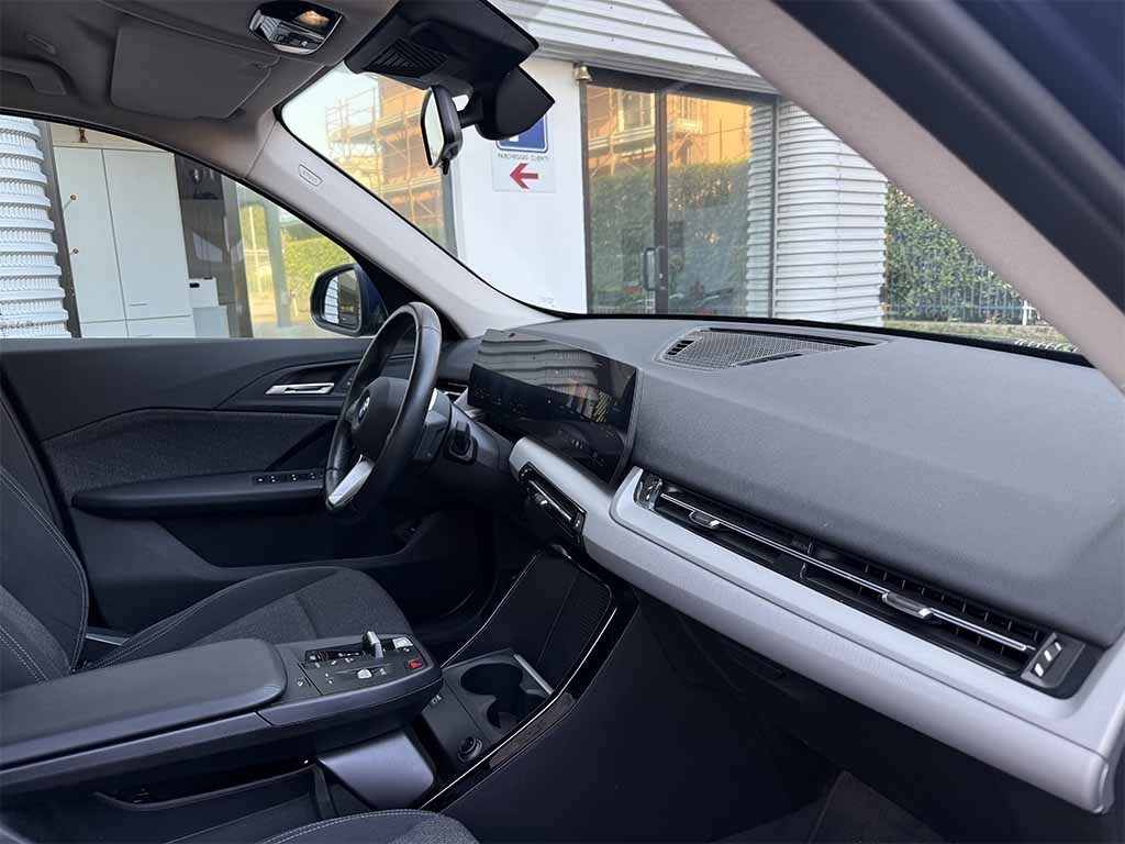 BMW X1 sdrive 18i TELECAMERA CARPLAY PREZZO REALE IVA ESP - 25
