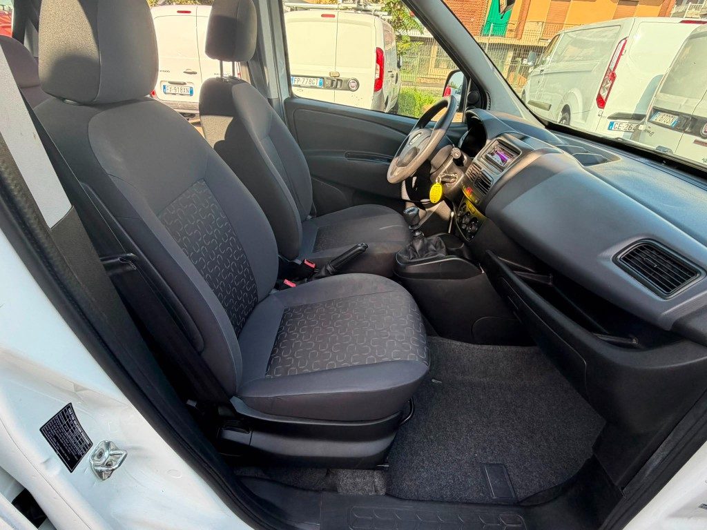 FIAT Doblo Doblò 1.6 MJT 16V TETTO ALTO TRASPORTO DISABILI - 12