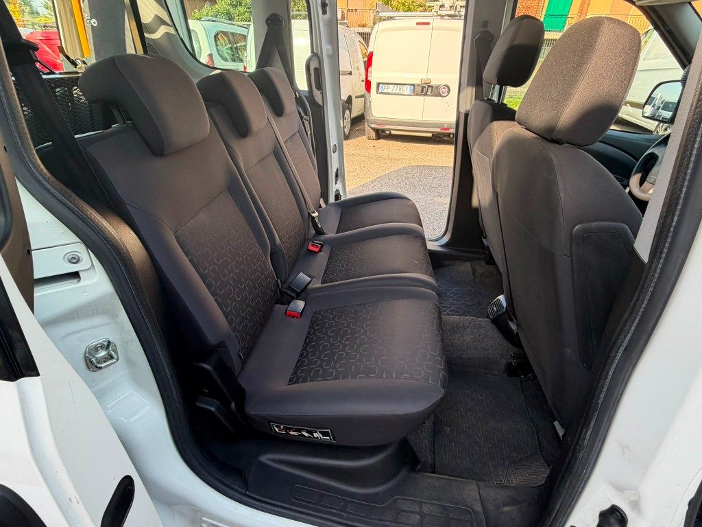 FIAT Doblo Doblò 1.6 MJT 16V TETTO ALTO TRASPORTO DISABILI - 13
