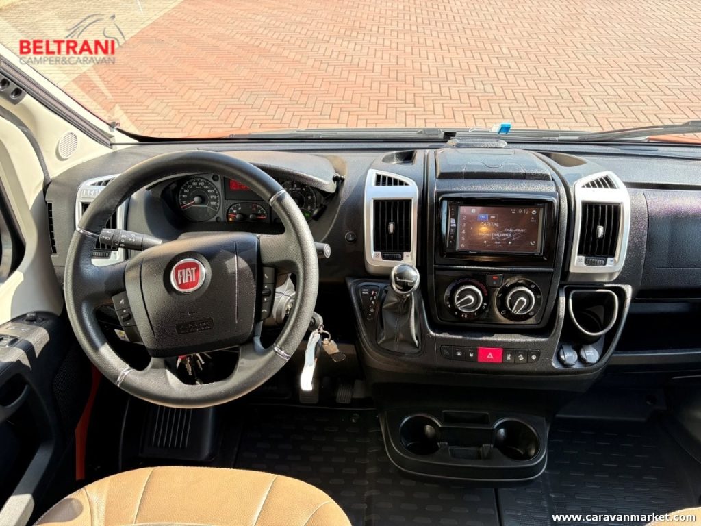 VAN 600 DB CHARMING GT