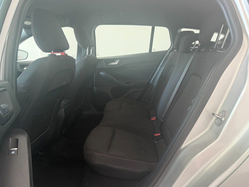 FORD Focus 1.0 EcoBoost Hybrid 155 CV Powershift SW ST-line - 18
