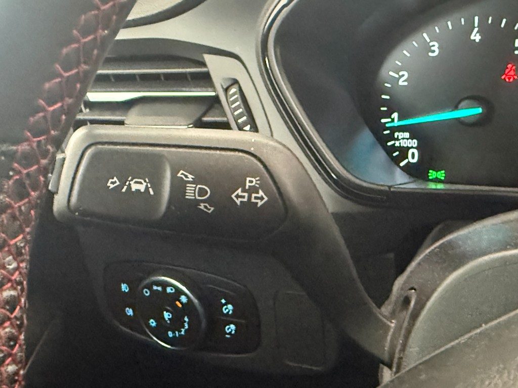 FORD Focus 1.0 EcoBoost Hybrid 155 CV Powershift SW ST-line - 12