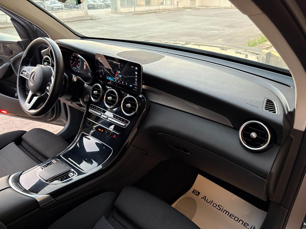 MERCEDES-BENZ GLC 300 de 4Matic Plug-in hybrid Sport. - 14