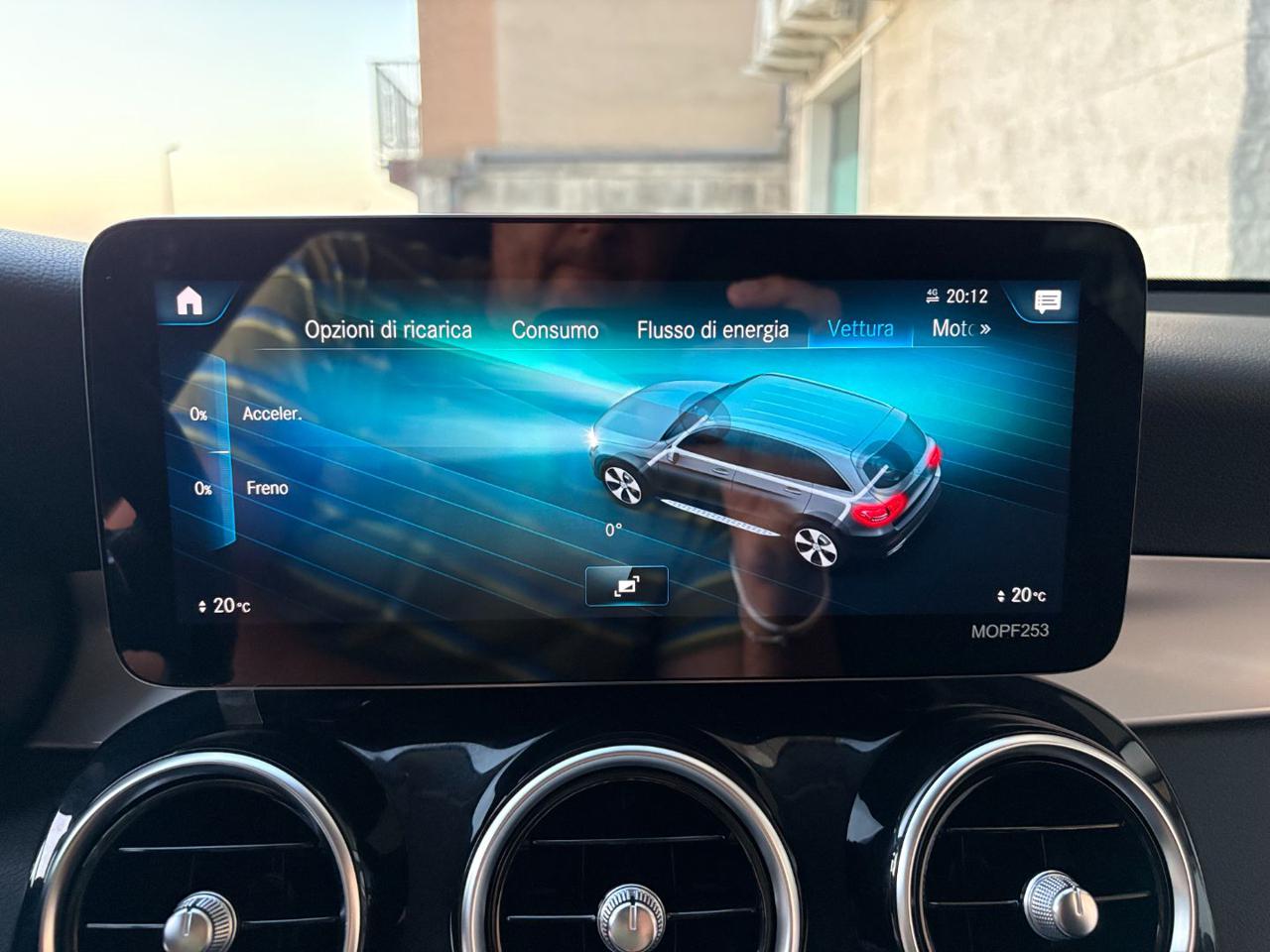MERCEDES-BENZ GLC 300 de 4Matic Plug-in hybrid Sport. - 33