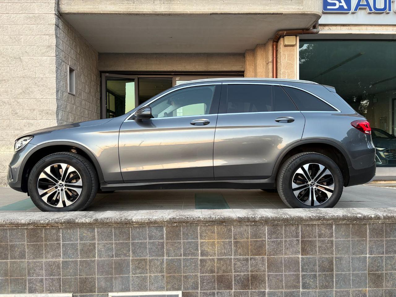 MERCEDES-BENZ GLC 300 de 4Matic Plug-in hybrid Sport. - 8