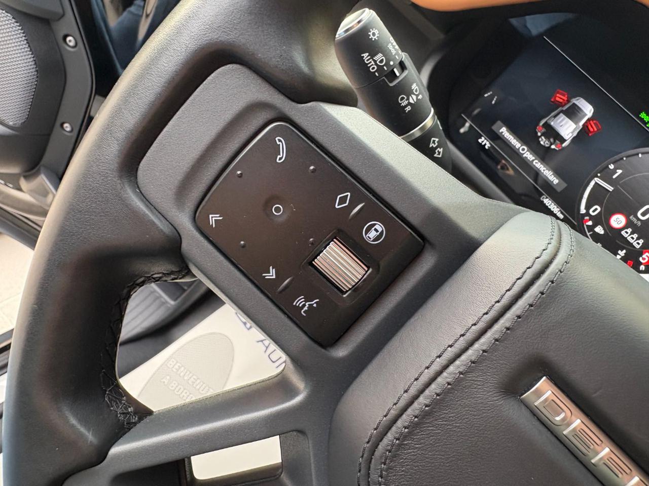 LAND ROVER Defender 110 3.0D I6 250 CV AWD Auto X-Dynamic HSE. - 64