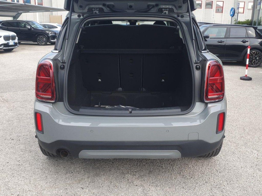 MINI Countryman 1.5 One Business Countryman manuale - 14