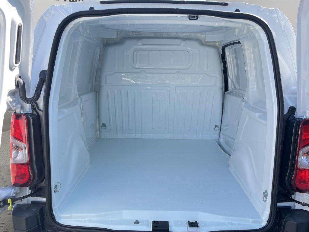 FIAT Doblo CH1 1.5 BlueHDi 130CV COVER ISOTERMICA - 15