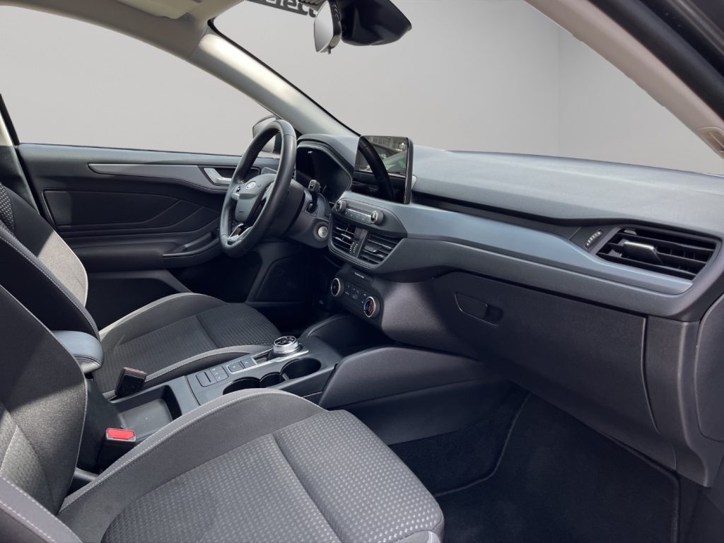 FORD Focus 1.5 Autocarro N1 Automatico - 9