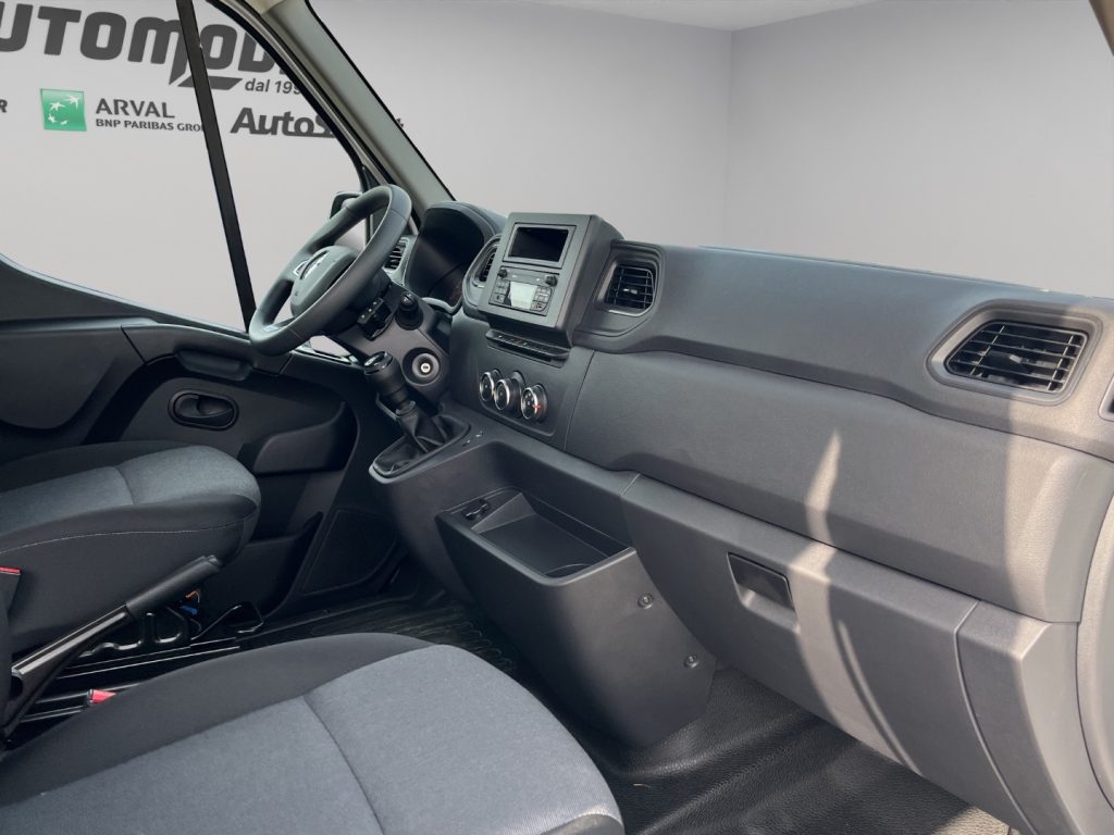 RENAULT Master L3h2 Doppia Cabina 6 posti - 9