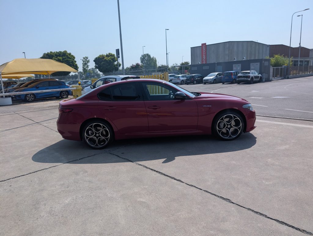 ALFA ROMEO Giulia 2.0 Turbo 280 CV AT8  Q4 Veloce - 4