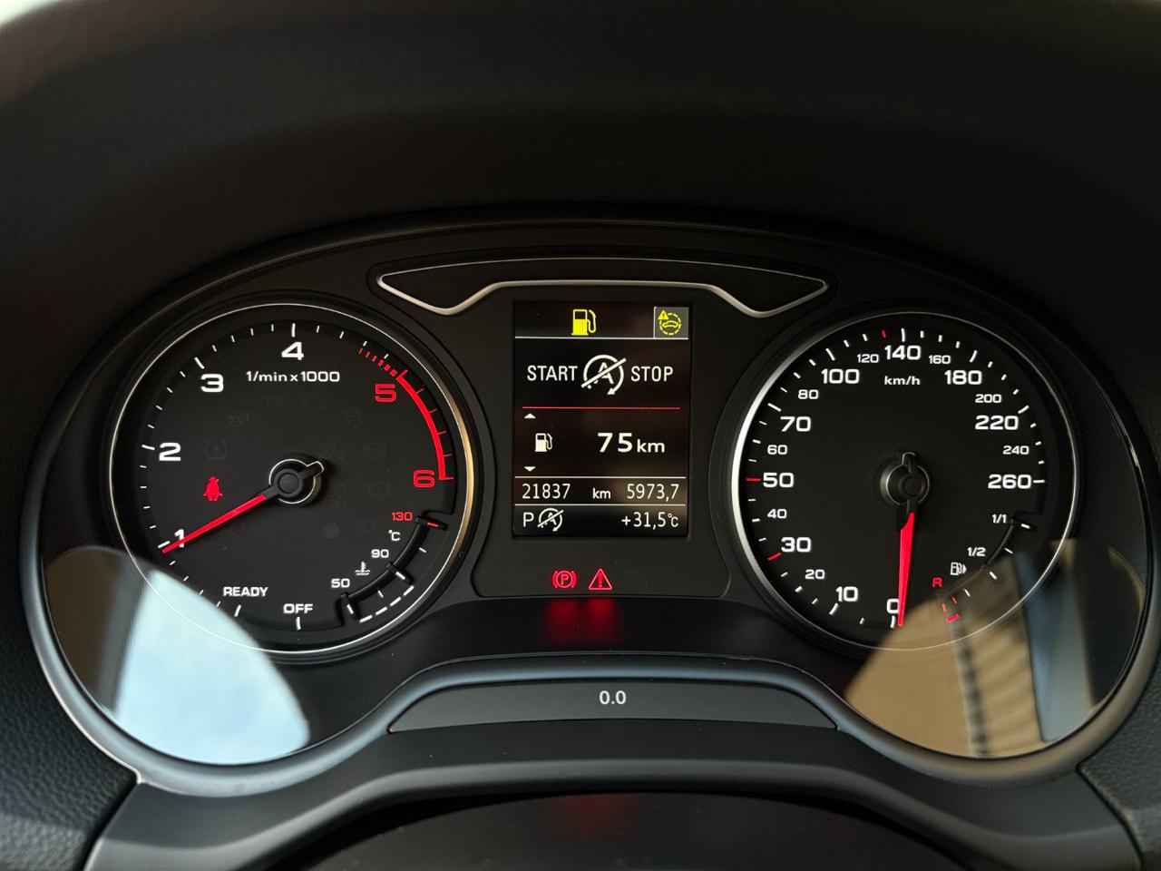 AUDI Q2 30 TDI S tronic Admired Advanced - 15