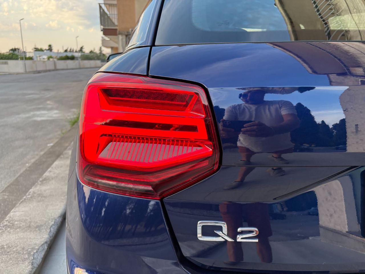 AUDI Q2 30 TDI S tronic Admired Advanced - 33