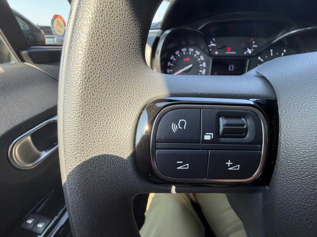 CITROEN C3 1.2 puretech Shine s&s 83cv neopatentati my20 - 19