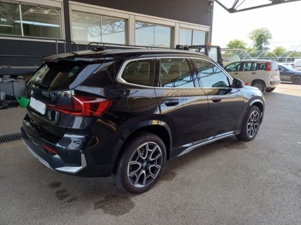 BMW X1 sDrive 18d xLine - 2