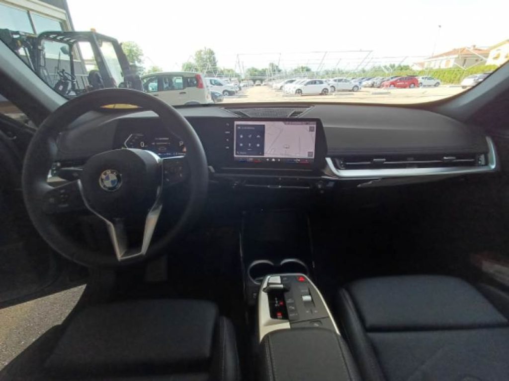 BMW X1 sDrive 18d xLine - 6