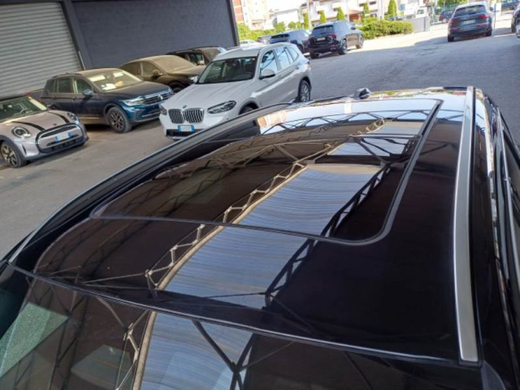 BMW X1 sDrive 18d xLine - 8
