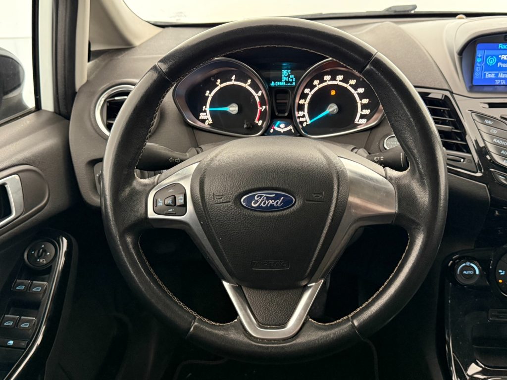 FORD Fiesta 1.0 EcoBoost 100CV 5 porte Black & White Edition - 15