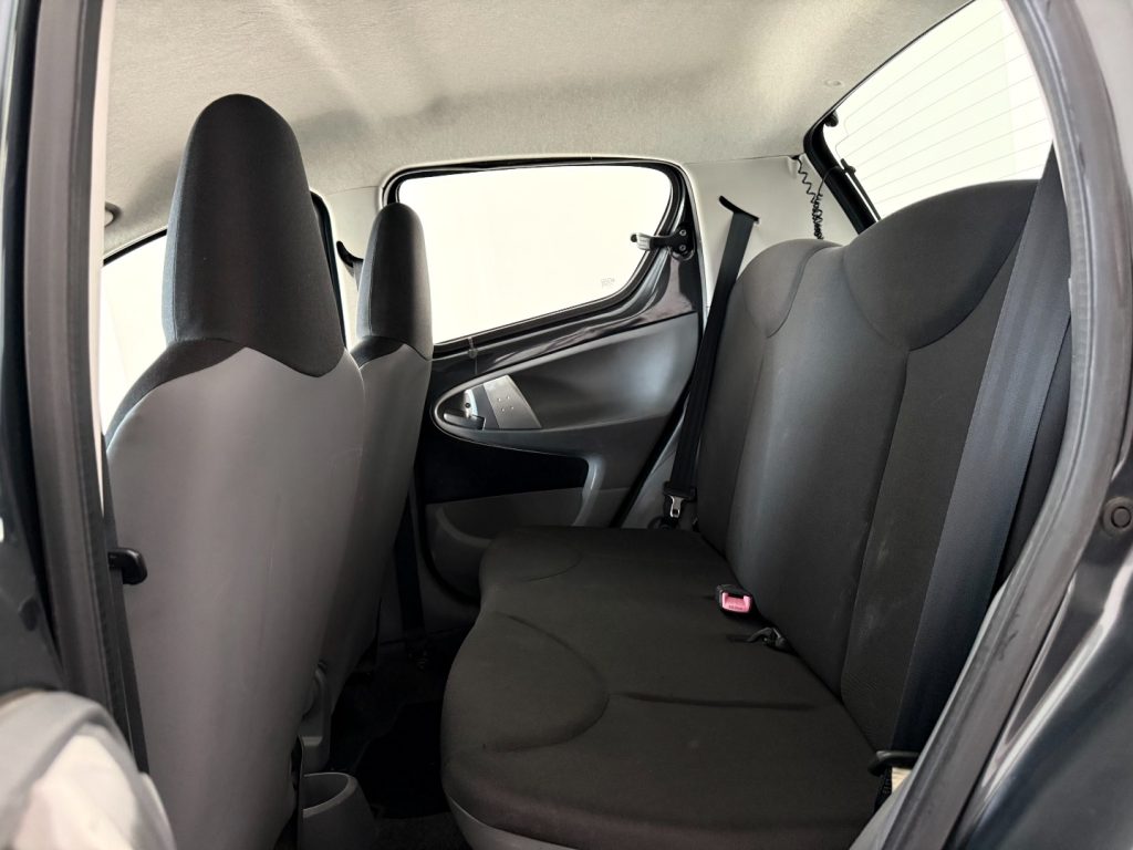 TOYOTA Aygo 1.0 12V VVT-i 5 porte. - 5