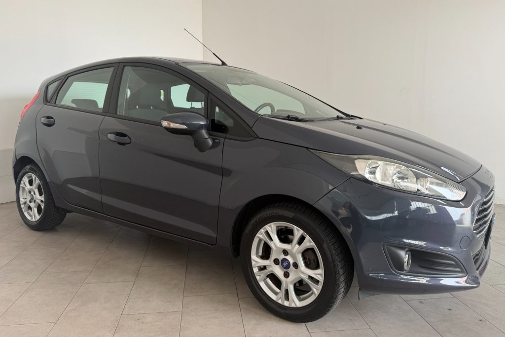 FORD Fiesta 1.4 5p. Bz.- GPL Titanium - 2
