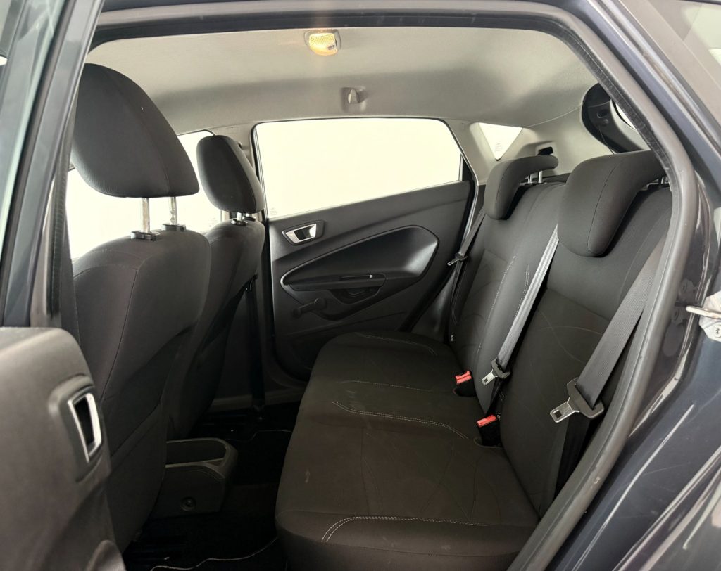 FORD Fiesta 1.4 5p. Bz.- GPL Titanium - 5