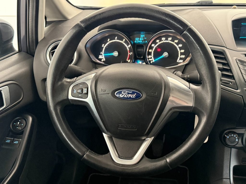 FORD Fiesta 1.4 5p. Bz.- GPL Titanium - 15