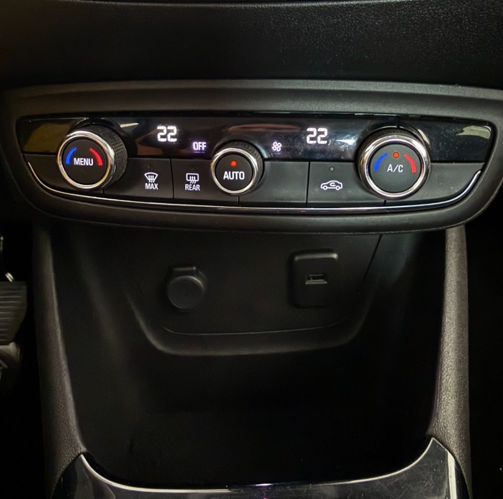 OPEL Crossland X 1.5 ECOTEC D 102 CV Start&Stop Ultimate - 18