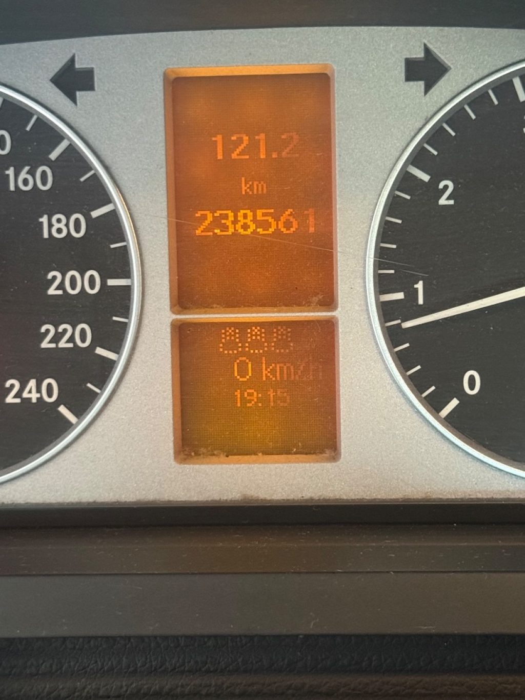 MERCEDES-BENZ B 150 Sport - 17