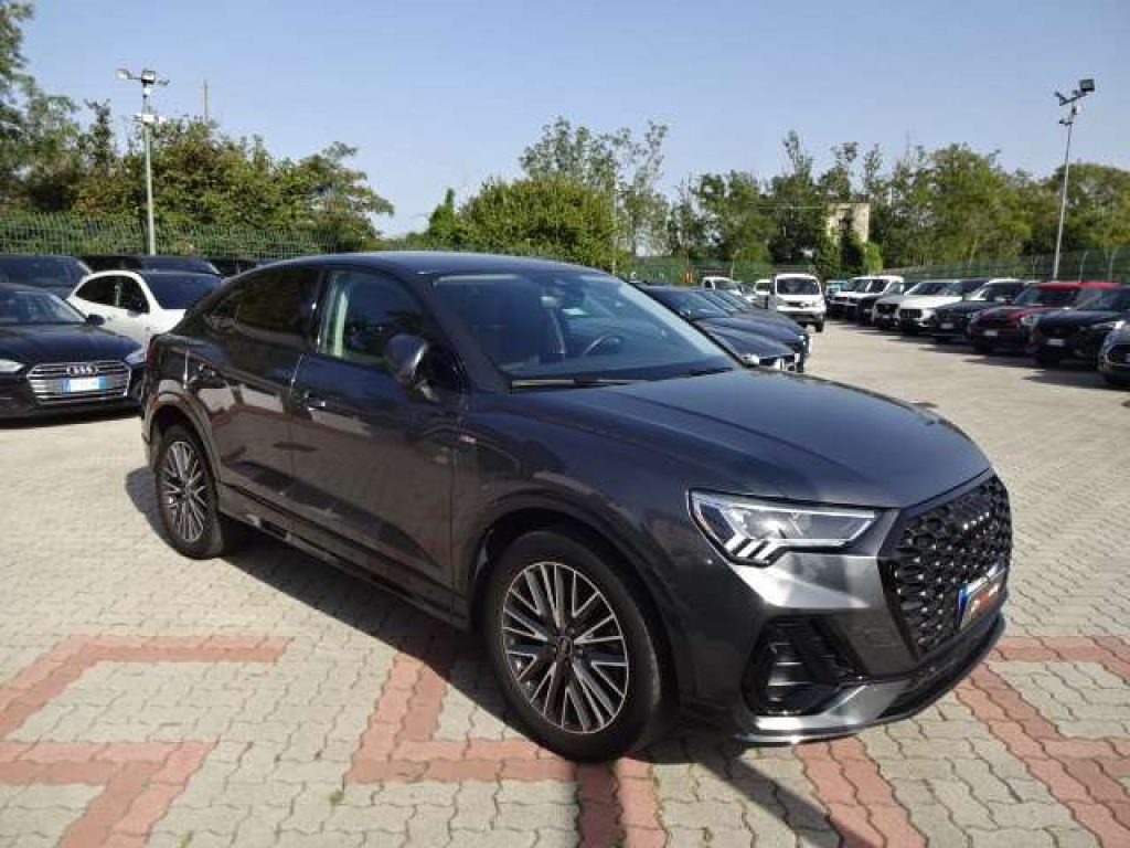 AUDI Q3 Sportback 45 1.4 tfsi e S line edition s-tronic - 3