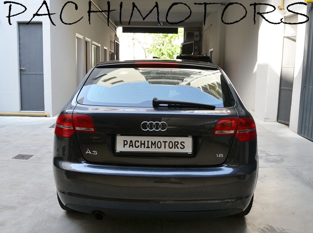 AUDI A3 SPB 1.6 Attraction ** - 10