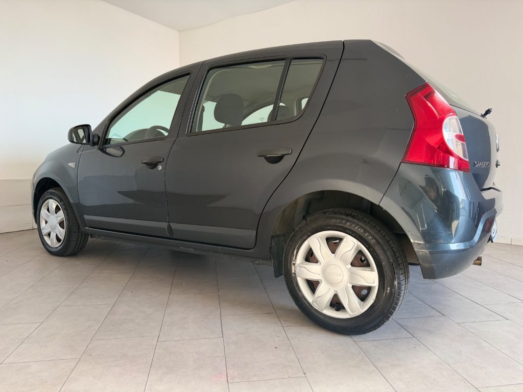 DACIA Sandero 1.2 16V - 6