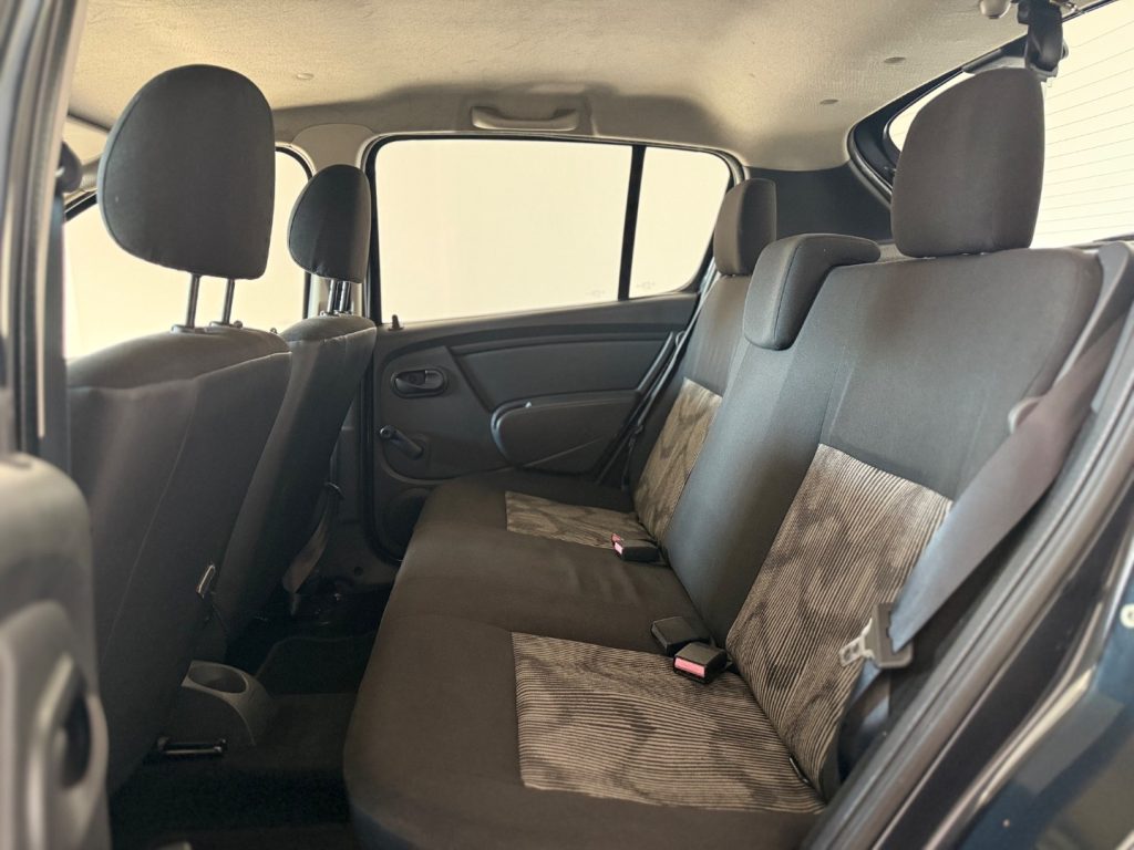 DACIA Sandero 1.2 16V - 8
