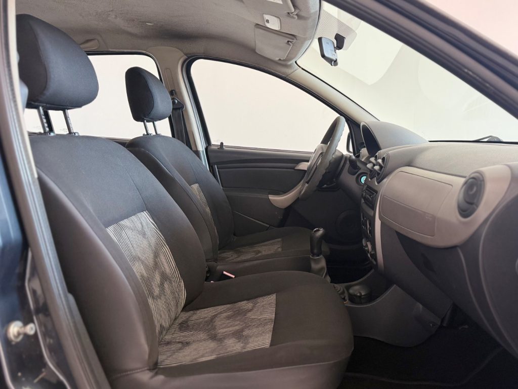 DACIA Sandero 1.2 16V - 10