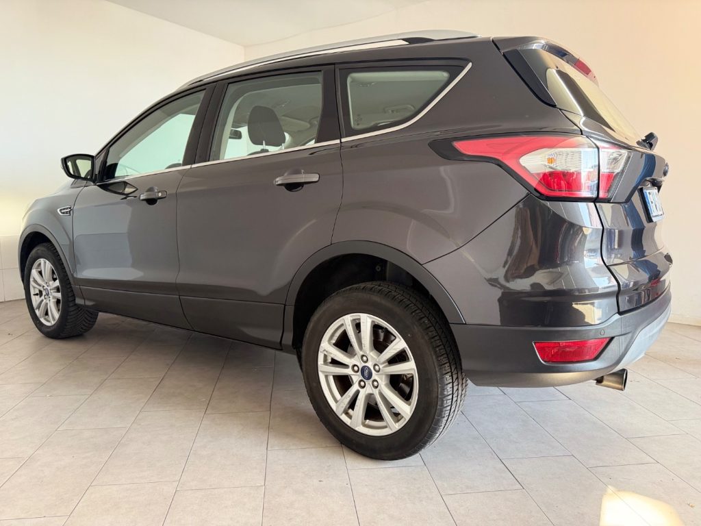 FORD Kuga 1.5 TDCI 120 CV S&S 2WD Business - 6
