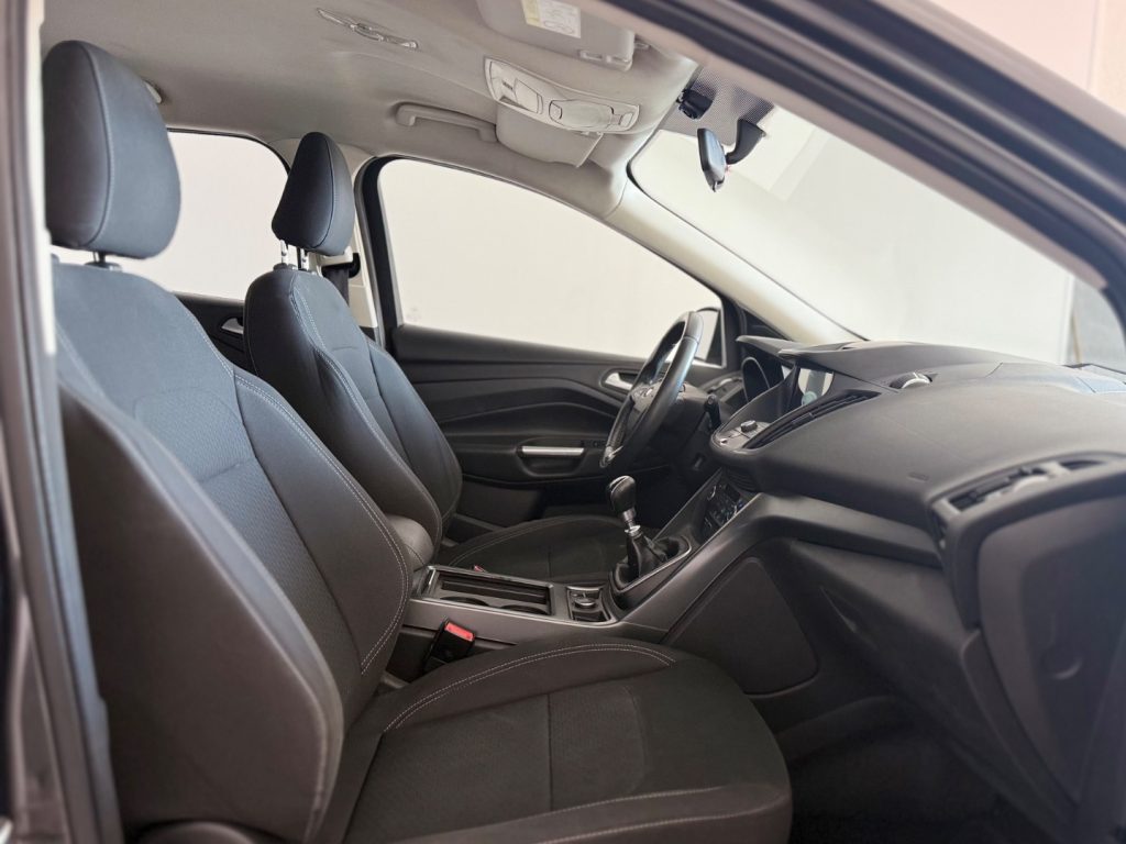FORD Kuga 1.5 TDCI 120 CV S&S 2WD Business - 8