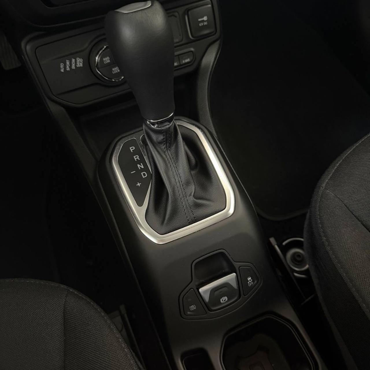 JEEP Renegade 1.3 T4 240 CV PHEV 4xe AT6 North Star - 26