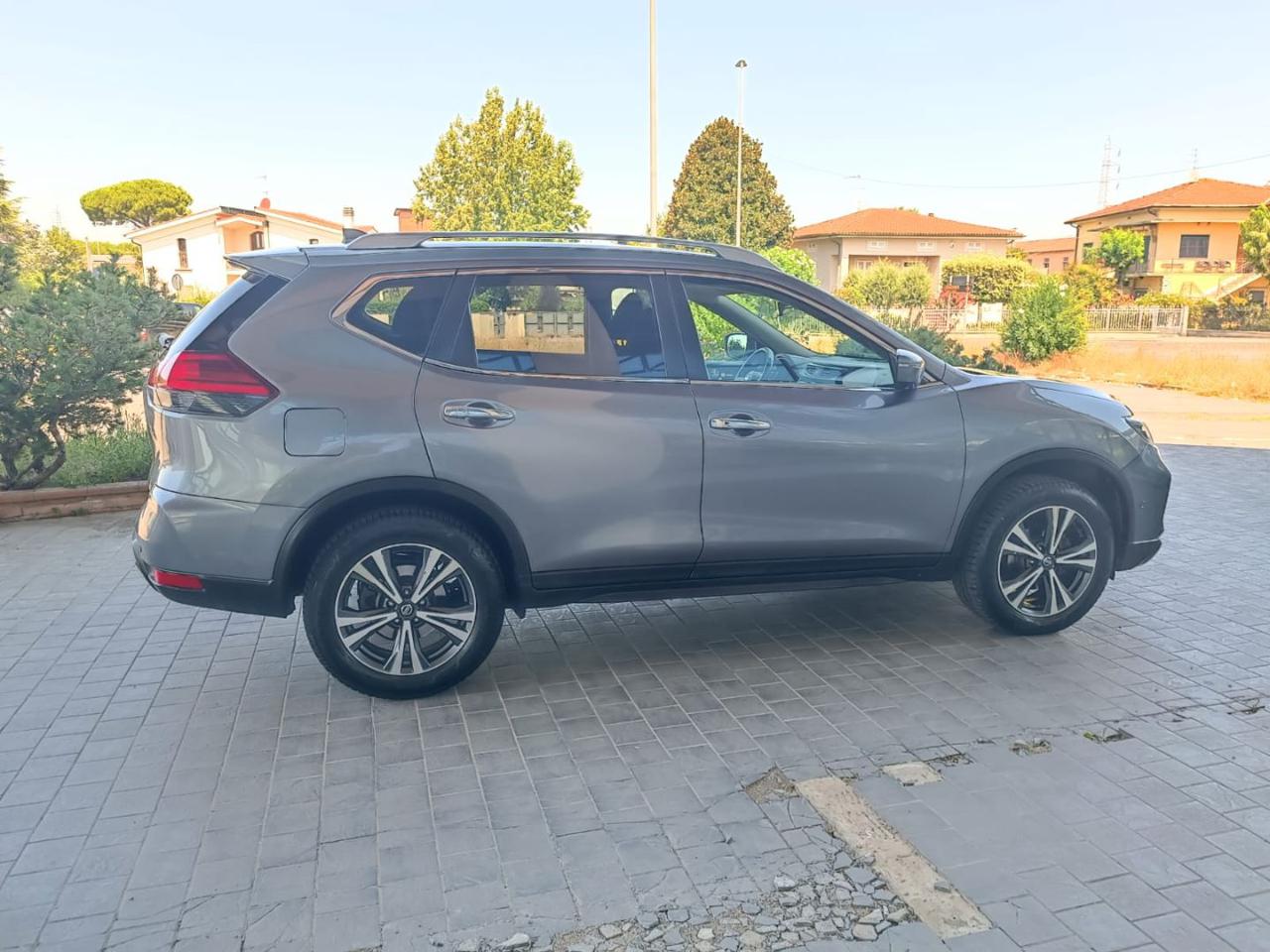 NISSAN X-Trail 1.6 dCi 2WD N-Connecta - 2