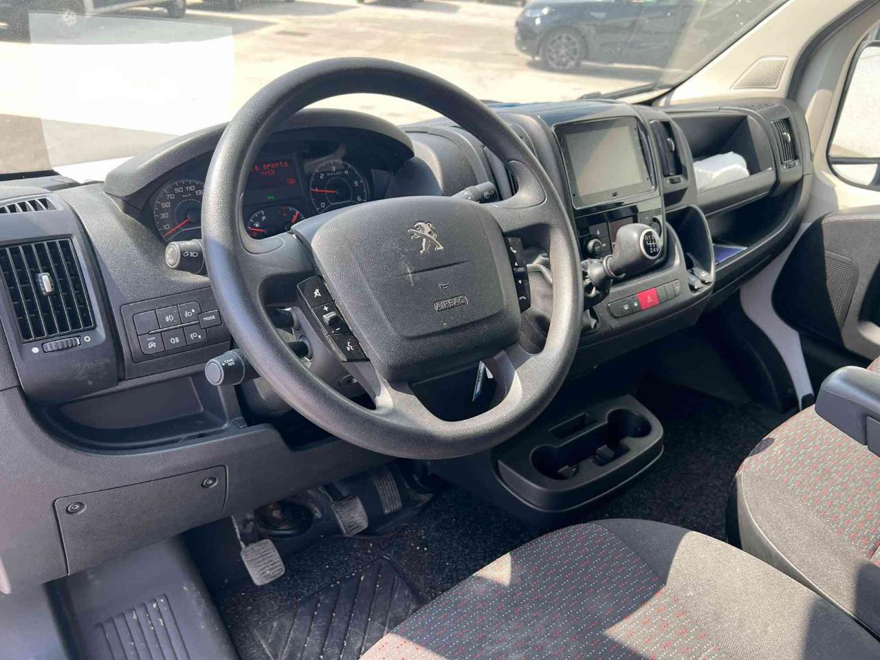 PEUGEOT Boxer 330 2.2 BlueHDi 140 BX L1H1 - 5