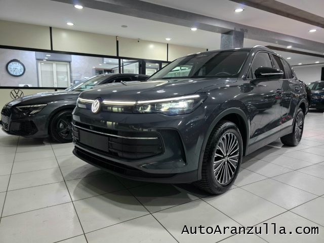VOLKSWAGEN Tiguan Dolphin Grey metallizzato