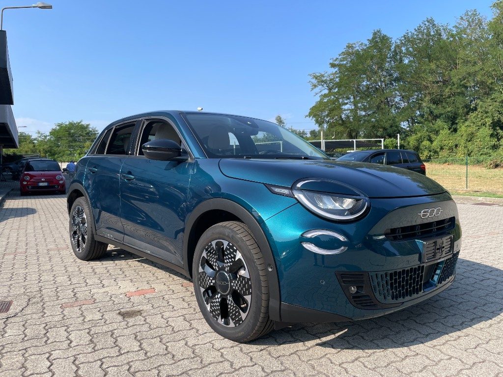 FIAT 600 Hybrid 110 CV DCT MHEV La Prima--12.700KM - 3