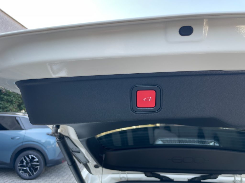 FIAT 600 Hybrid 110 CV DCT MHEV La Prima--16.300KM - 13