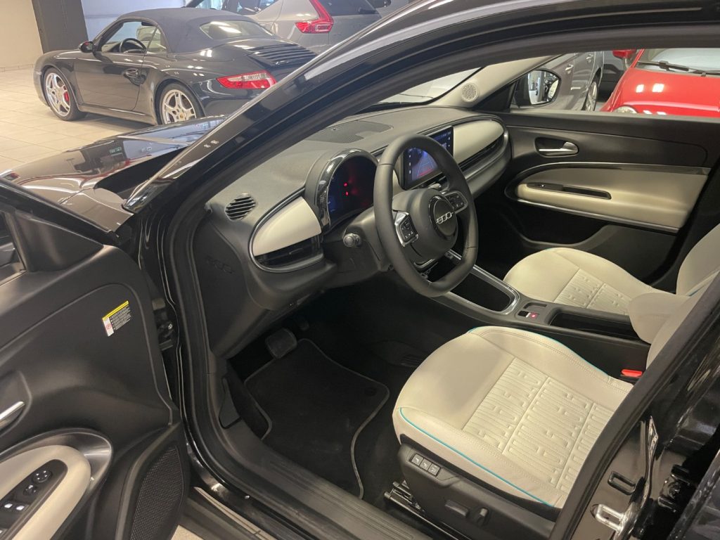 FIAT 600 Hybrid 110 CV DCT MHEV La Prima--14.700KM - 8