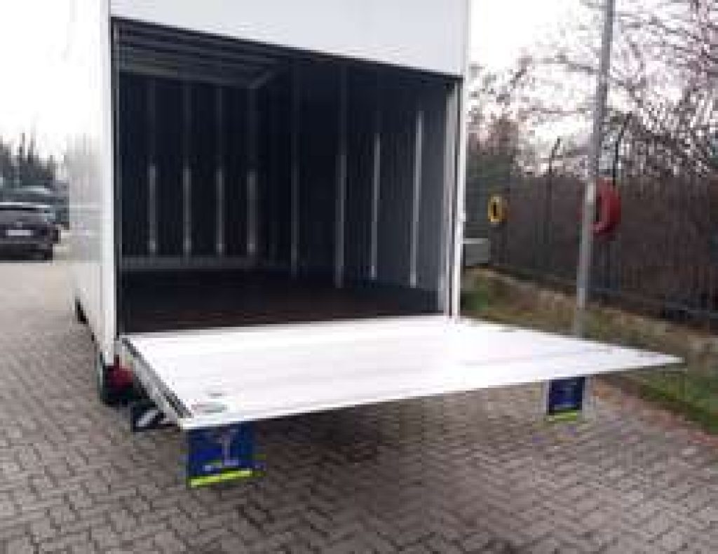 MAXUS Deliver 9 Maxus Deliver 9 L3 rwd R.Sing Furgonat+Sponda - 15