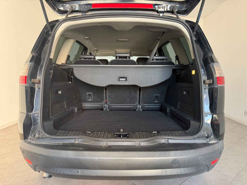 FORD S-Max 2.0 TDCi 140CV Titanium DPF - 8