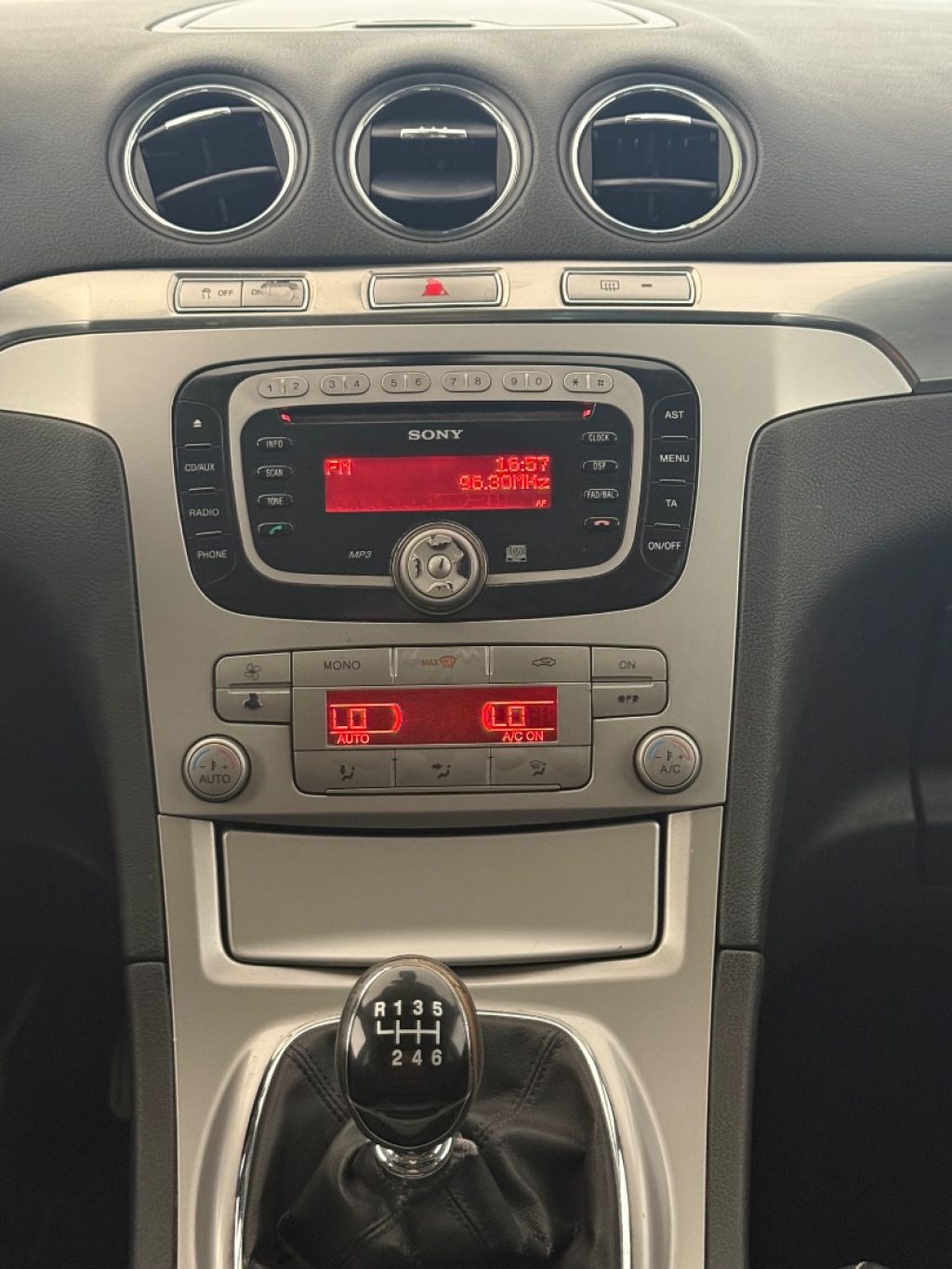 FORD S-Max 2.0 TDCi 140CV Titanium DPF - 15